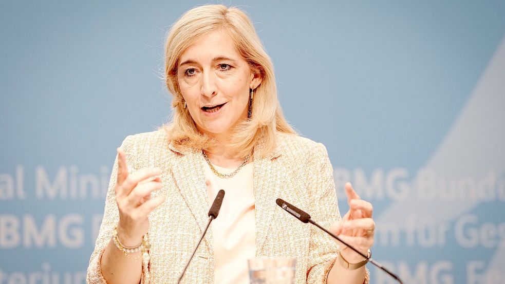 Nach Plänen von Ministerin Warken soll das Lachgasverbot noch in diesem Jahr greifen. Foto: Kay Nietfeld/dpa