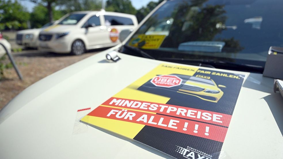 Taxifahrer wollen Uber teurer machen. Das ist richtig so. Foto: dpa/Federico Gambarini