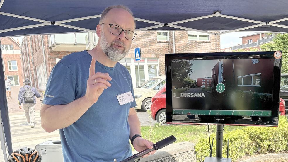 Mit seinem Verein „Buten na Binnen“ will der Auricher Frank Willms virtuelle Radtouren für möglichst viele Menschen ermöglichen. Besonderer Clou des Systems sind die ganz persönlichen Wunsch-Touren durch die eigene Heimat. Foto: Mieke Matthes