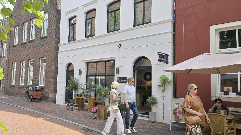 Nach der Renovierung des Gebäudes hat jetzt Bootsmann Meisterfloristik in der Brunnenstraße 8 geöffnet. Foto: Jonas Bothe