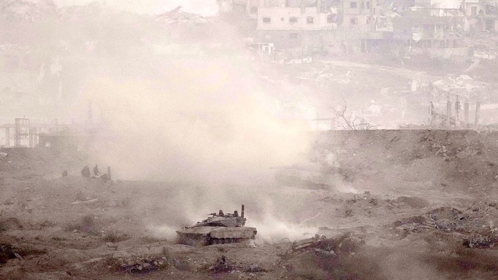 Die Hamas will vor einer neuen Waffenruhe noch einige Details klären. Foto: Leo Correa/AP/dpa