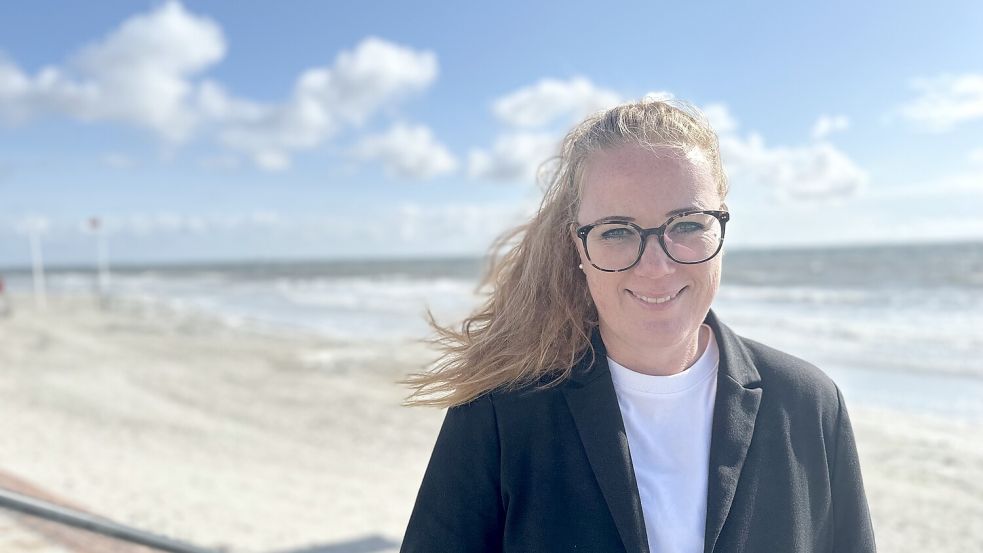 Olivia Meiners-Hagen sieht auf der zweitgrößten der Ostfriesischen Inseln ihre Zukunft, aber bleibt an den meisten Wochenenden ihrer Heimat Harkebrügge treu. Foto: Claudia Wimberg