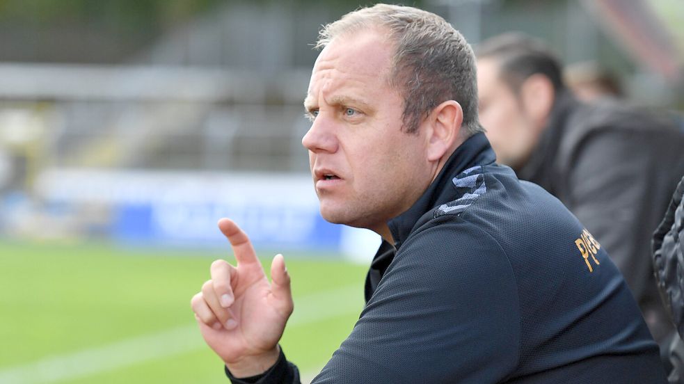Trainer Frank Löning arbeitet auch weiterhin für den VfB Oldenburg. Foto: Imago