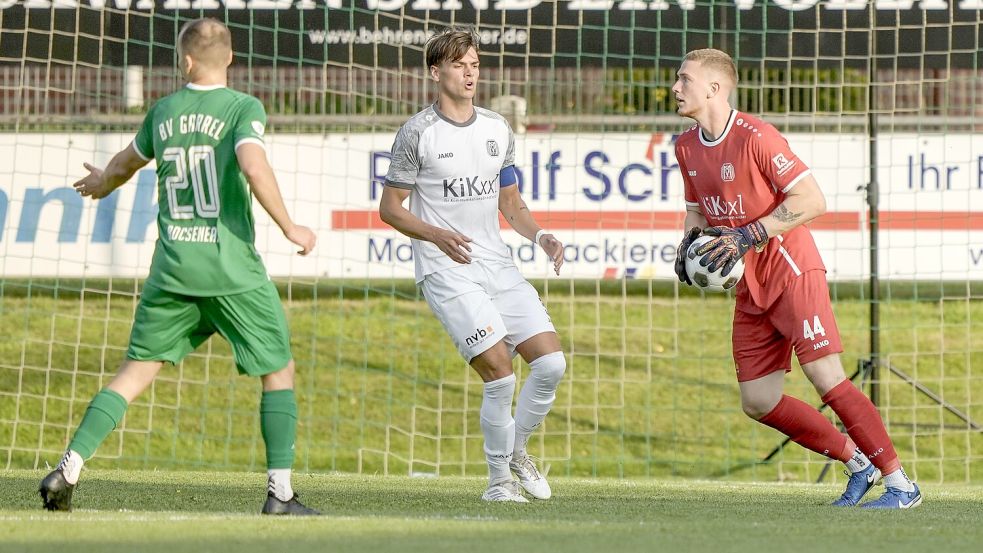04.07.2025, Schulstr. , Garrel, GER, Testspiel BV Garrel vs SV Meppen, TW Julius Pünt (SV Meppen #44) DFL REGULATIONS PROHIBIT ANY USE OF PHOTOGRAPHS AS IMAGE SEQUENCES AND/OR QUASI-VIDEO. Foto © Picturepower / Scholz Foto: Werner Scholz