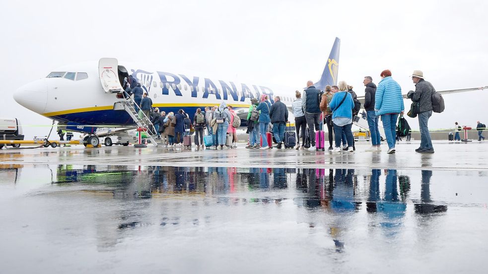 Ryanair macht sich an deutschen Flughäfen rar. Foto: Georg Wendt/dpa