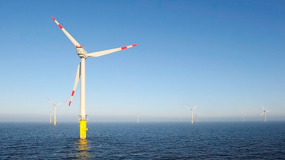 Mit den 12 Windkraftanlagen im Windpark Alpha Ventus begann 2010 der deutsche Ausbau der Offshore-Windkraft auf See. Foto: DOTI