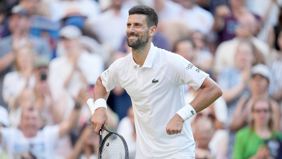 „Pump it up“: Novak Djokovic mit seinem neuen Jubel. Foto: Kin Cheung/AP/dpa