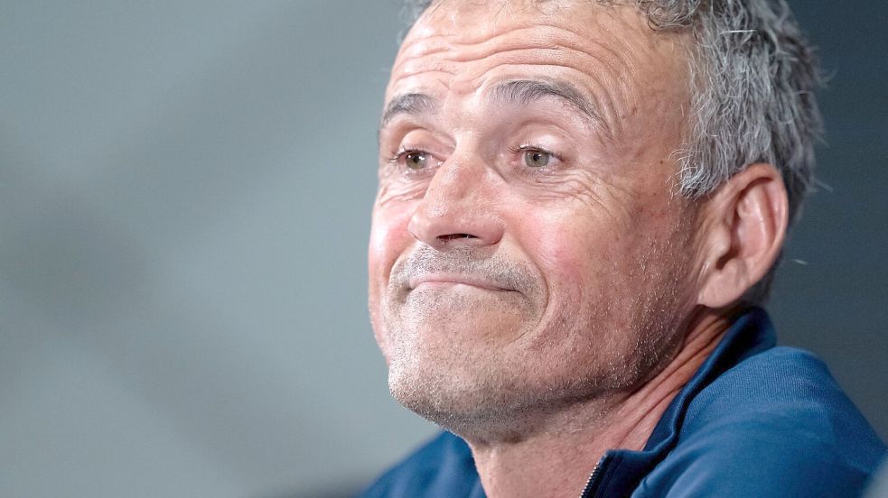 Der allseits bewunderte Luis Enrique sagt vor dem Finale: „Ich bin kein Star als Trainer.“ Foto: Sven Hoppe/dpa
