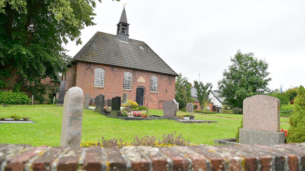 Der Friedhof in Canhusen in der Gemeinde Hinte. Foto: Heinz Wagenaar