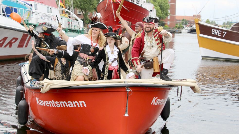 Die Kölner Piraten treiben drei Tage lang ihr „Unwesen“ rund um den Ratsdelft. Foto: Ortgies
