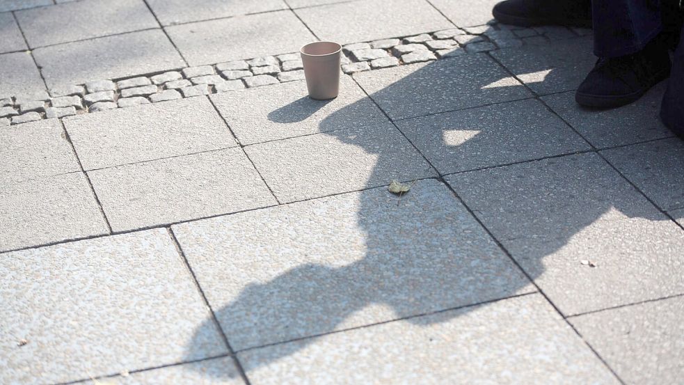 Die Schere zwischen Arm und Reich vergrößert sich in vielen Ländern. (Archivbild) Foto: Fernando Gutierrez-Juarez/dpa