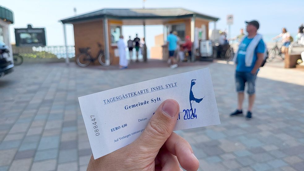 Die Tagesgästekarte für einen Aufenthalt auf Sylt wird ab kommendem Jahr teurer. Foto: Joshua Hirschfeld