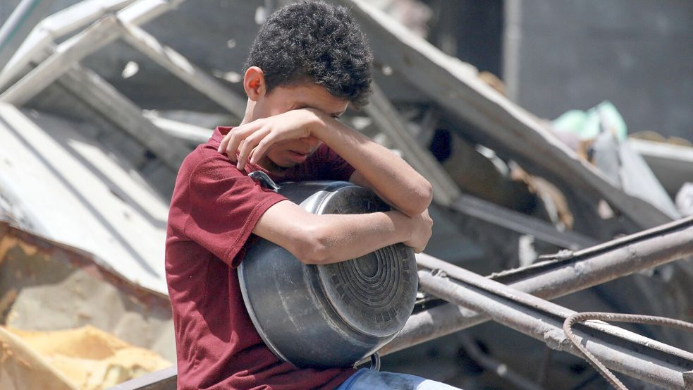 Kriege wie in Gaza vergrößern die humanitäre Notlage. Doch beim Geld für die Hilfe will die Bundesregierung drastisch kürzen. Foto: Bashar Taleb/AFP