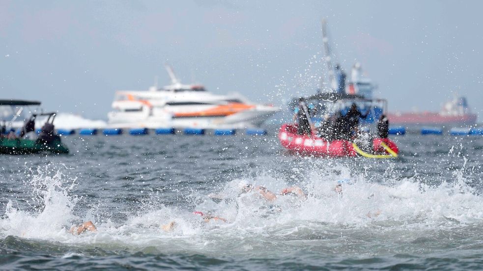 Der Knockout Sprint wurde in Singapur erstmals bei Weltmeisterschaften ausgetragen. Foto: Vincent Thian/AP/dpa