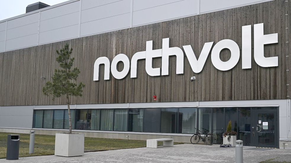 Mehrere Angebote sind laut Insolvenzverwalter Mikael Kubu mittlerweile für Northvolt eingegangen. (Archivbild) Foto: Britta Pedersen/dpa