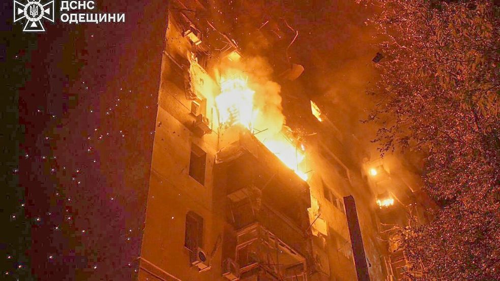Vor weit mehr als drei Jahren begann die russische Invasion in die Ukraine. Foto: Uncredited/Ukrainian Emergency Service/AP/dpa