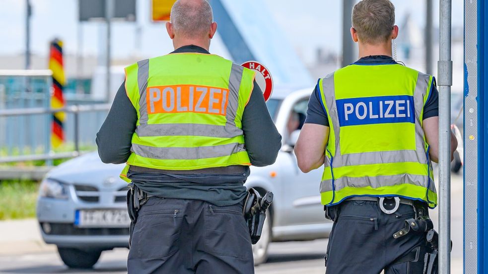 Die Zurückweisungen von Asylsuchenden an den deutschen Grenzen sind umstritten. (Archivbild) Foto: Patrick Pleul/dpa