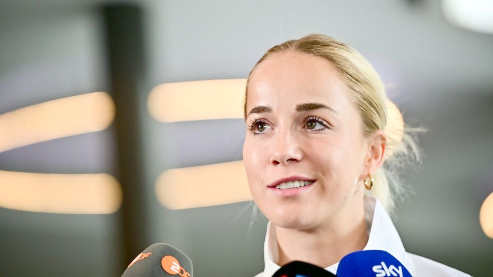 Sieht die Zukunft positiv: DFB-Kapitänin Giulia Gwinn. Foto: Sebastian Christoph Gollnow/dpa
