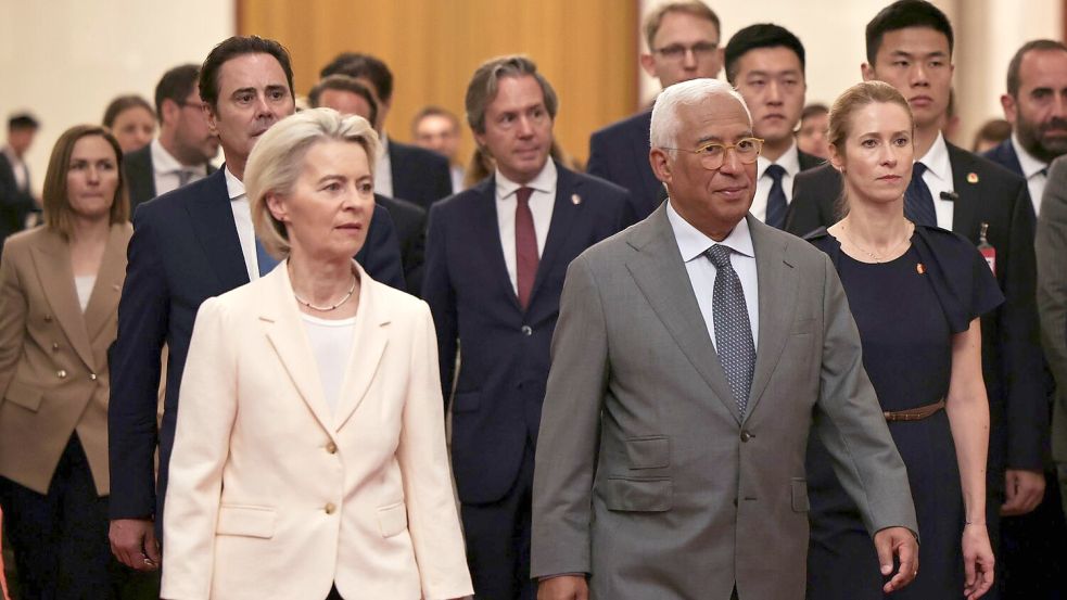 Ursula von der Leyen und António Costa sprachen in Peking mit Chinas Staatsführung. Foto: Andres Martinez Casares/Pool EPA/dpa