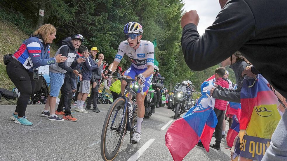 Der deutsche Radprofi Florian Lipowitz. Foto: Thibault Camus/AP/dpa