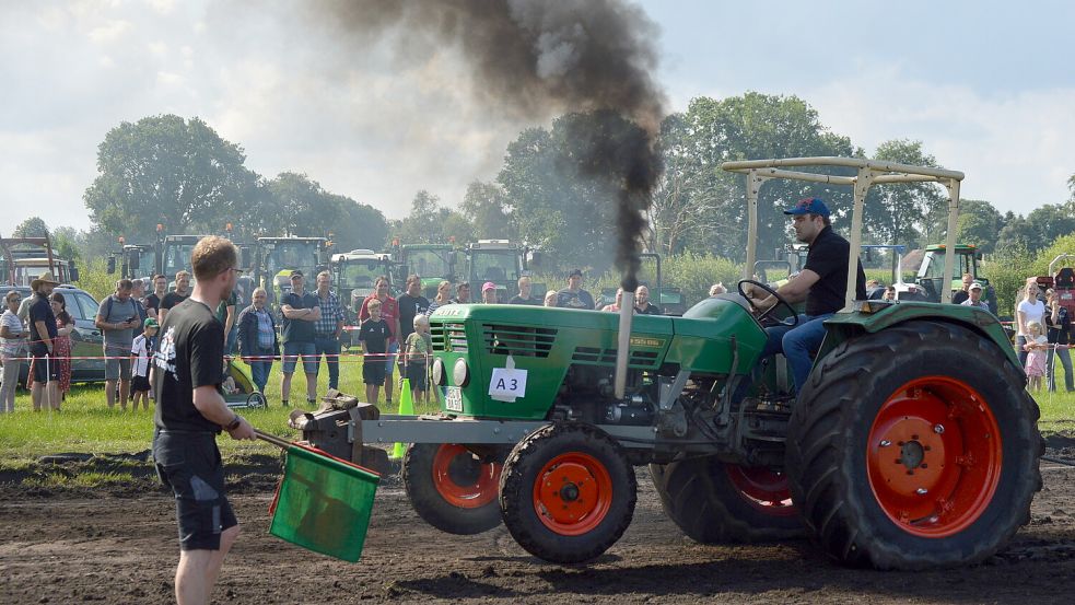 Auch im vergangenen Jahr bot der Trecker-Treck einen spannenden Wettkampf. Foto: Archiv/Holger Weers