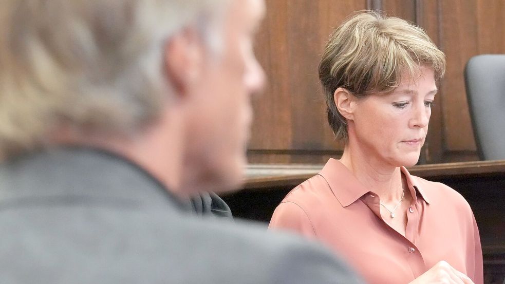Christina Block verliest mehrere Stunden eine vorbereitete Erklärung. Foto: Marcus Brandt/dpa Pool/dpa