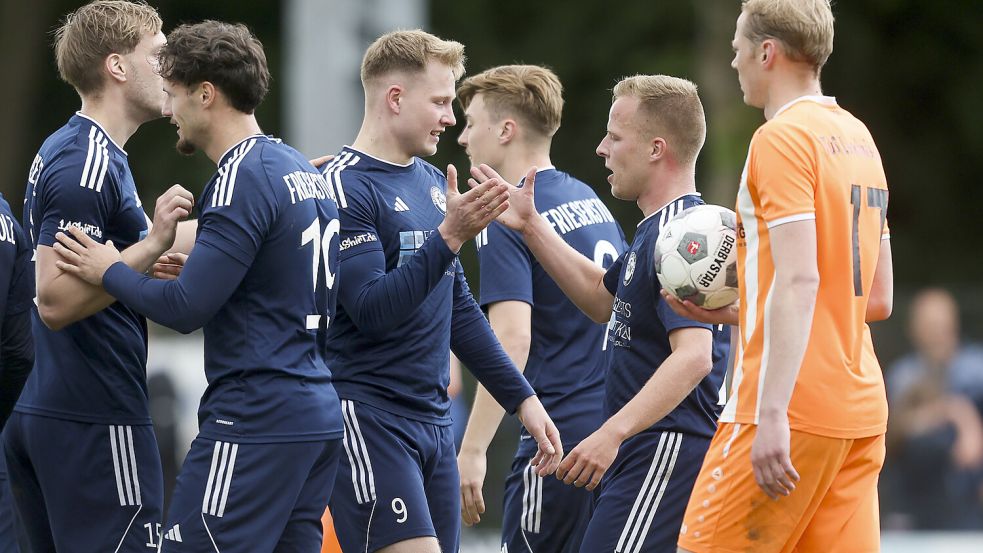 Die junge Mannschaft des TSV Friesenstolz Riepe haben fast alle als Titelkandidaten auf dem Zettel. Foto: Jens Doden, Emden