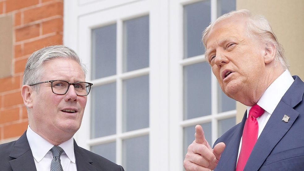US-Präsident Trump droht Russland mit einer Fristverkürzung bei den Zöllen. Foto: Christopher Furlong/Pool Getty Images Europe/AP/dpa