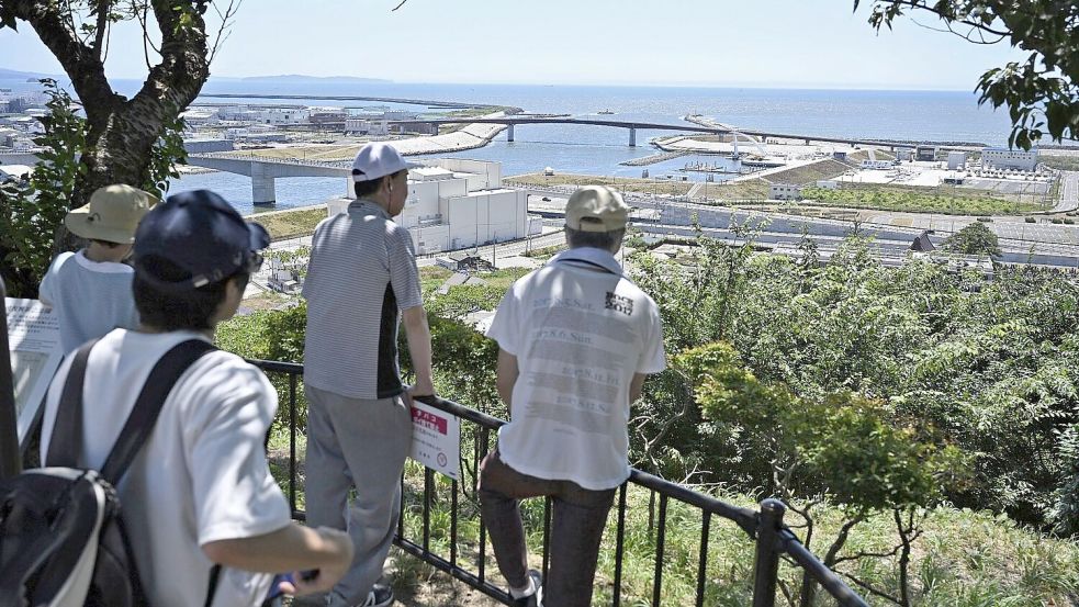 Küstenanwohner begaben sich in höher gelegene Zonen. Foto: Muneyoshi Someya/Kyodo News/AP/dpa