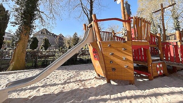 Auch der Spielplatz am Burgplatz war im vergangenen Jahr von Vandalismus betroffen: Hier wurde ein Spielgerät gestohlen. Foto: Stephanie Tomé