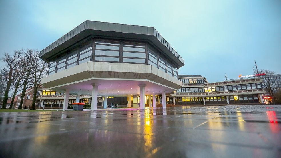Alle paar Jahre wieder: Die Wähler entscheiden, wer Chef im Auricher Rathaus wird. Das nächste Mal im September 2026. Foto: Romuald Banik