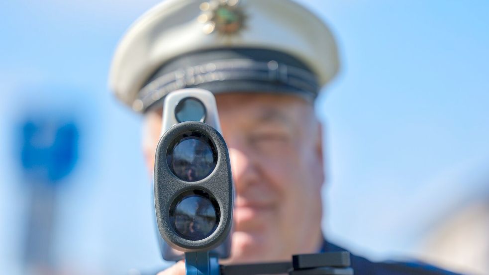 Bei den Aktionswochen stehen vor allem Raser im Visier. (Symbolbild) Foto: Jan Woitas/dpa