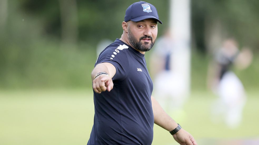 Seit dem Winter gibt Yasin Turan die Richtung bei BW Borssum vor. Foto: Doden/Emden