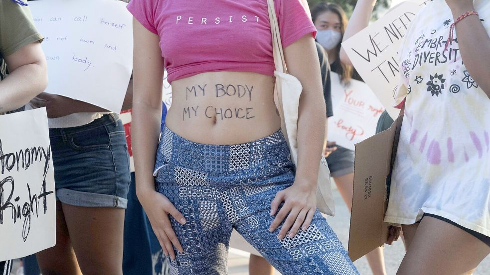 Die neu aufgeflammte Bewegung „Dolle Mina“ plant landesweite Proteste gegen Femizide. In den 70er-Jahren traten sie bereits für Frauenrechte ein. Foto: Bob Daemmrich