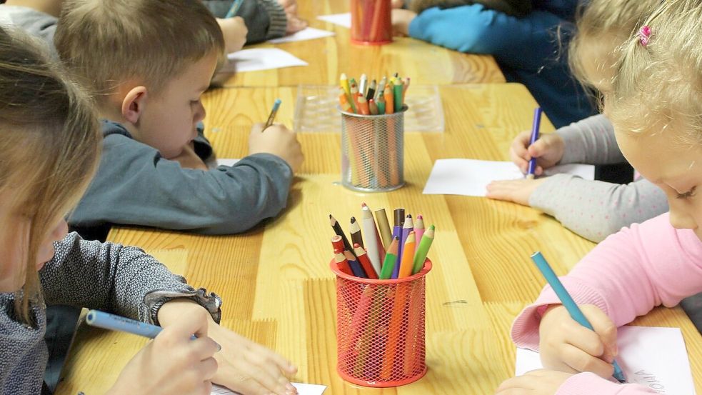 In den Ferien wird es keinen Unterricht geben – doch sollen Grundschulkinder ab kommendem Jahr acht Stunden pro Tag betreut werden. Foto: Pixabay