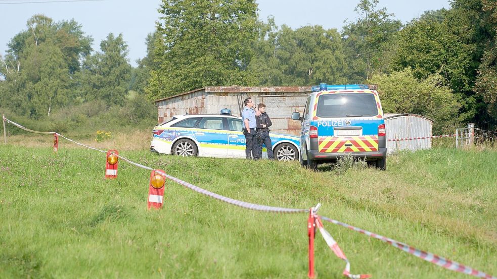 Die Suche am Fundort der Leiche ging auch am Donnerstag weiter. Foto: Thomas Frey/dpa