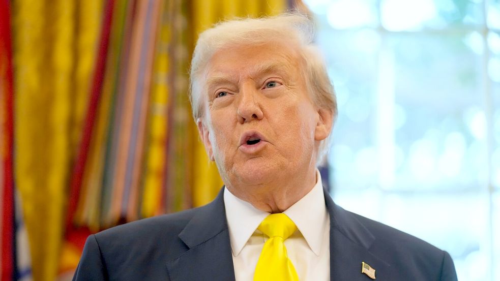 Die seit langem verfeindeten Republiken Armenien und Aserbaidschan haben sich nach Angaben von US-Präsident Donald Trump zu einem „Friedensgipfel“ in Washington bereit erklärt. Foto: Mark Schiefelbein/AP/dpa