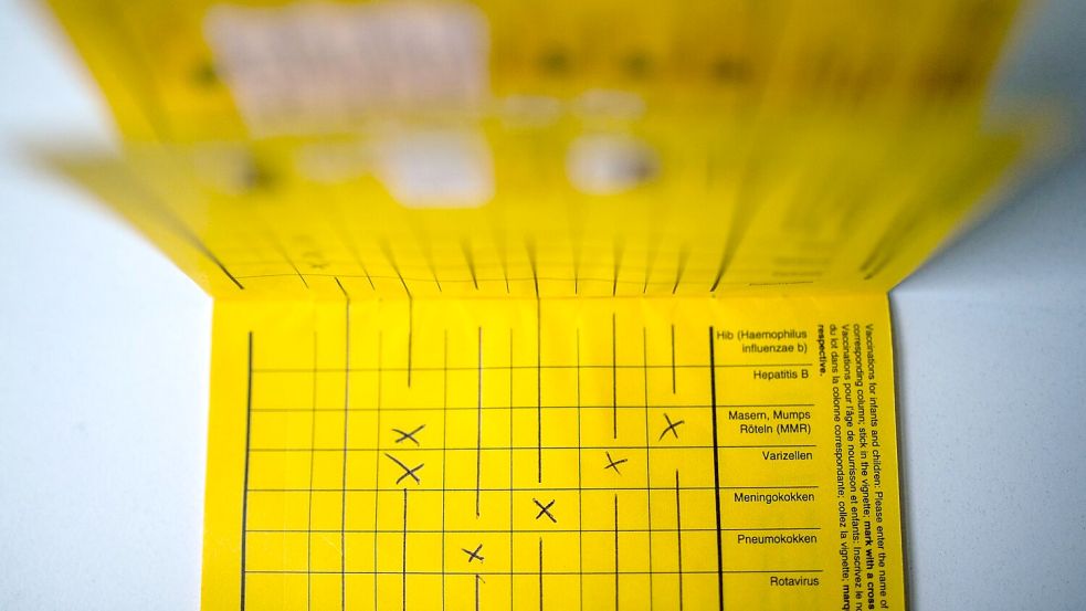 Säuglinge werden in Deutschland standardmäßig gegen Hib geimpft (Symbolbild). Foto: Sophia Kembowski/dpa