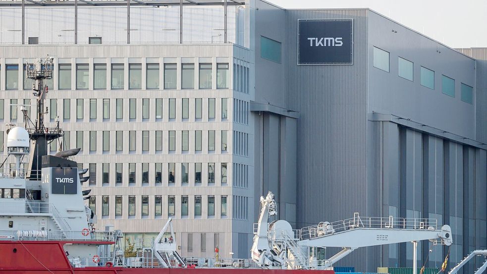 TKMS wird eigenständig und geht an die Börse. hyssenkrupp behält allerdings mit 51 Prozent die Mehrheit an Deutschlands größtem Marineschiffbauer. Foto: Frank Molter/dpa