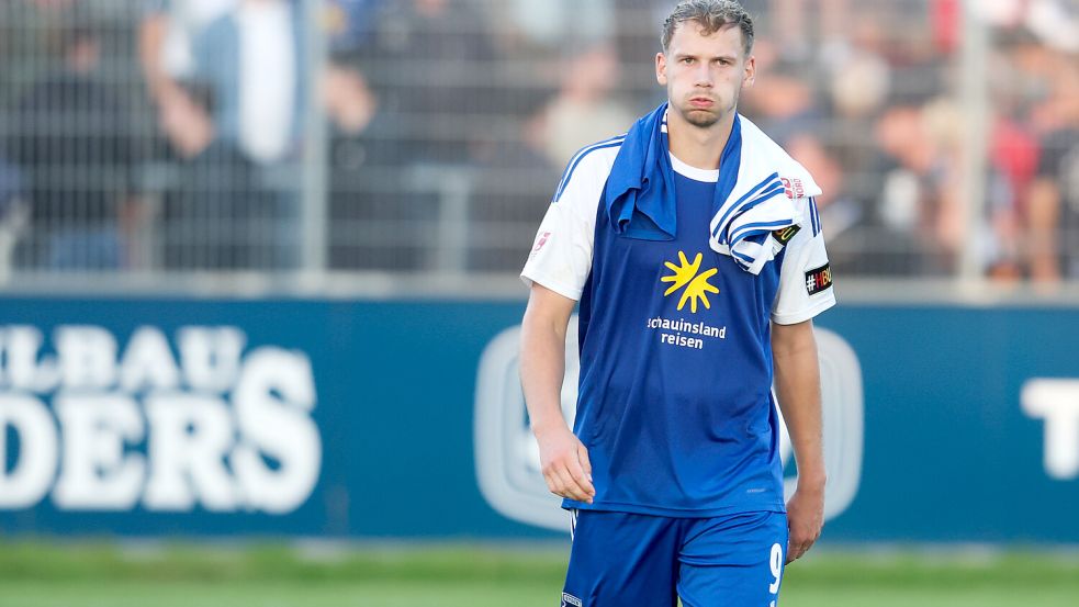 So hatten sich David Schiller und Co. den Saisonstart nicht vorgestellt. Foto: Jens Doden/Emden