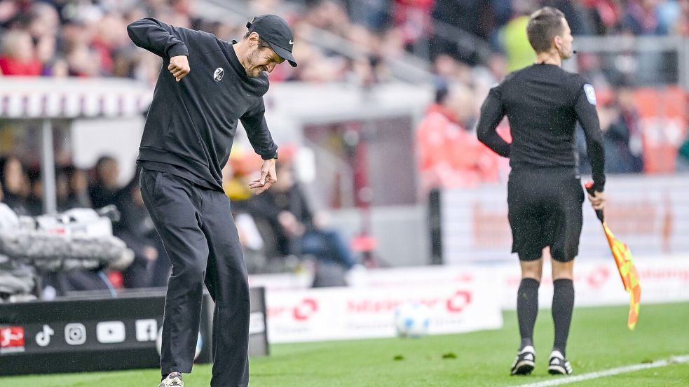Julian Schuster führte den SC Freiburg zurück in die Europa League. Foto: Harry Langer/dpa