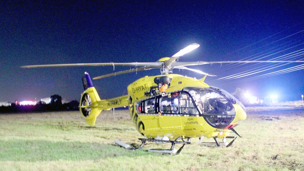 Die verletzte Frau wurde mit einem Rettungshubschrauber zur weiteren medizinischen Versorgung in ein Krankenhaus geflogen. Foto: Joachim Rand