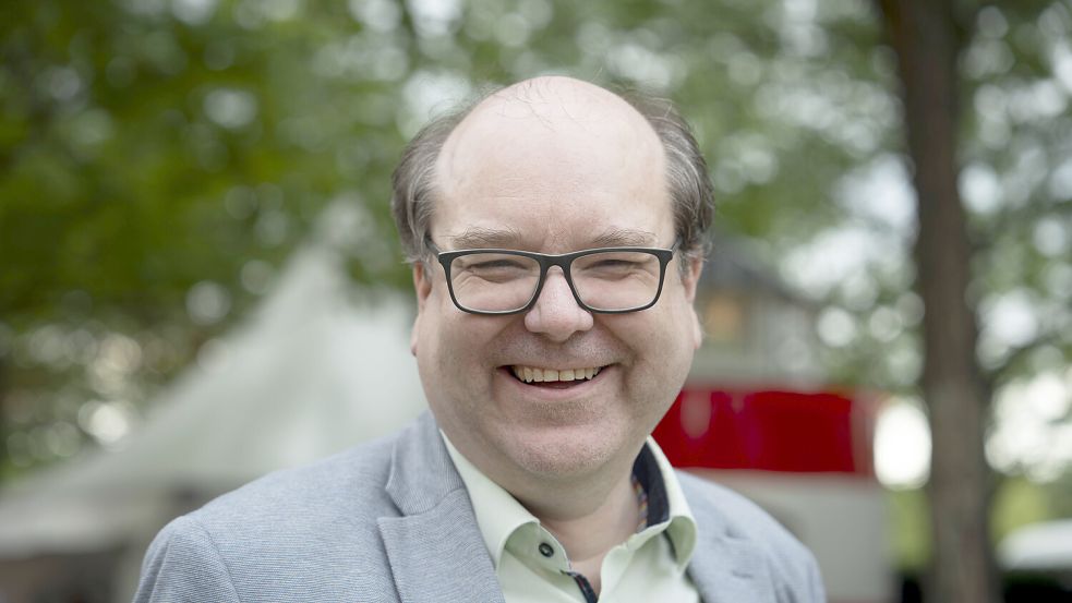 Warum es den Einsatz der CCS-Technologie zwar brauche, aber nur in ganz begrenzten MAße, verrät der niedersächsische Umweltminister Christian Meyer im NOZ-Interview. Foto: IMAGO / Bernd Elmenthaler