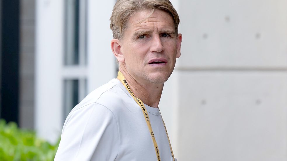 Christoph Freund äußert sich nach dem VfB-Ultimatum. Foto: Sven Hoppe/dpa