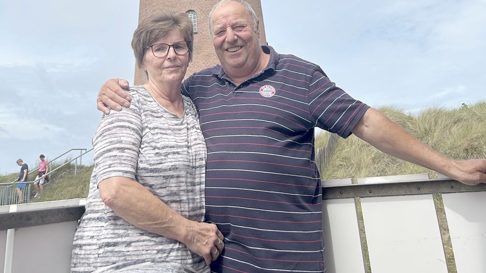 Kommen seit Jahren nach Borkum: Heinz-Willi und Manuela Buchholz. Foto: Beve Loose