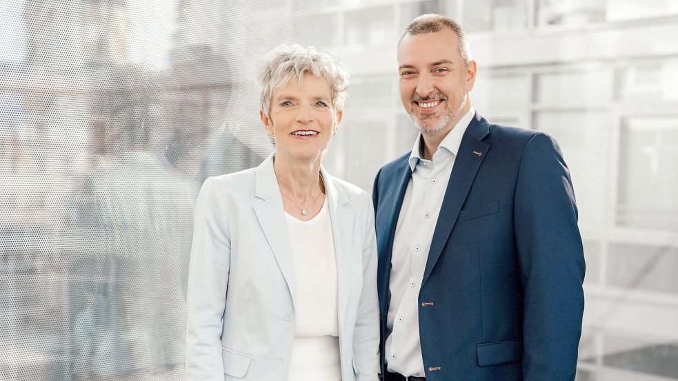 Birgit Steinborn legt ihr Mandat als Gesamtbetriebsratsvorsitzende nach elfeinhalb Jahren nieder. Tobias Bäumler wird ihr Nachfolger. (Handout) Foto: Stephan Schumann/Munichemotions/Gesamtbetriebsrat Siemens/dpa