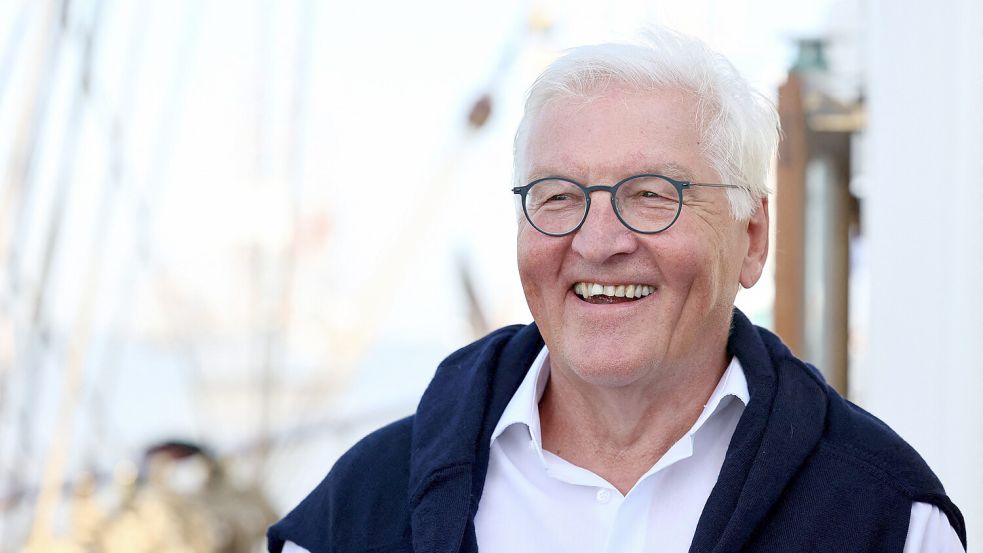 In Bremerhaven eröffnete Bundespräsident Frank-Walter Steinmeier die Sail. Foto: Leon Kuegeler/dpa