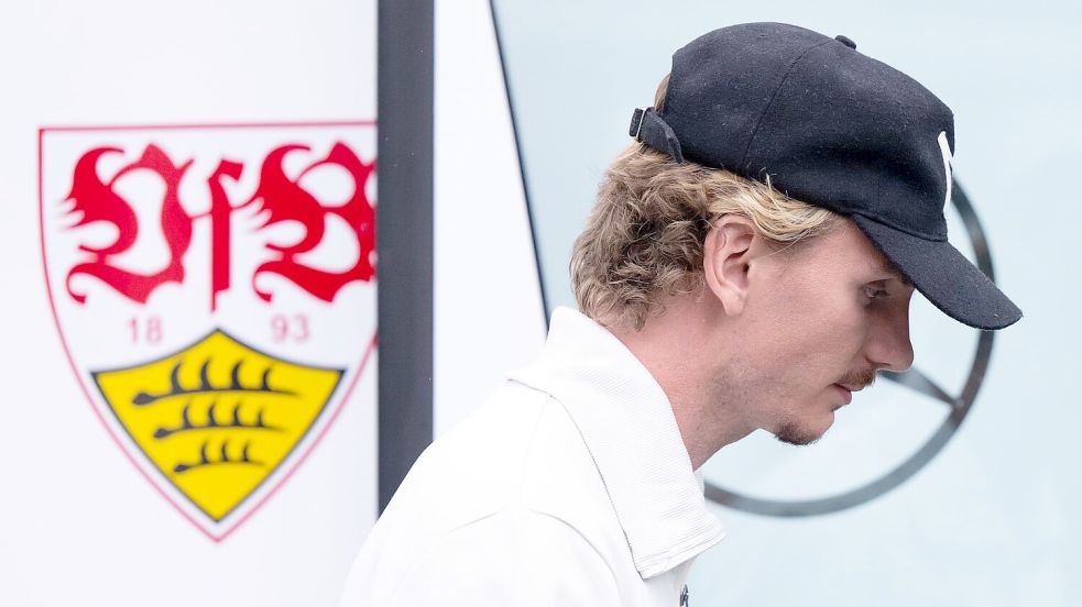 Nick Woltemade würde dem VfB Stuttgart am liebsten schon jetzt den Rücken kehren. Foto: Sven Hoppe/dpa