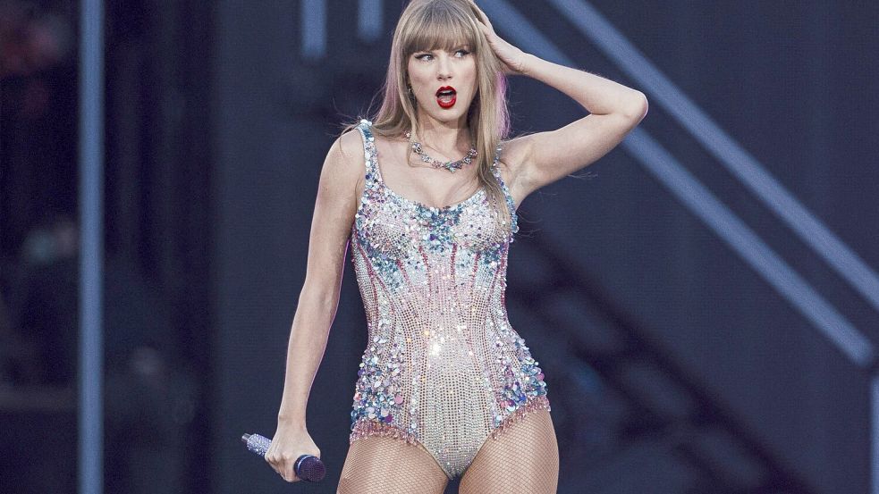 Die US-Sängerin Taylor Swift ist bereits mehrfach Opfer sogenannter Deepfake-Darstellungen geworden, die sie nackt und in expliziten Posen zeigen. Mit der Musk-KI Grok lassen sich solche Nacktdarstellungen von Swift erstellen. Foto: AFP / Andre Dias Nobre