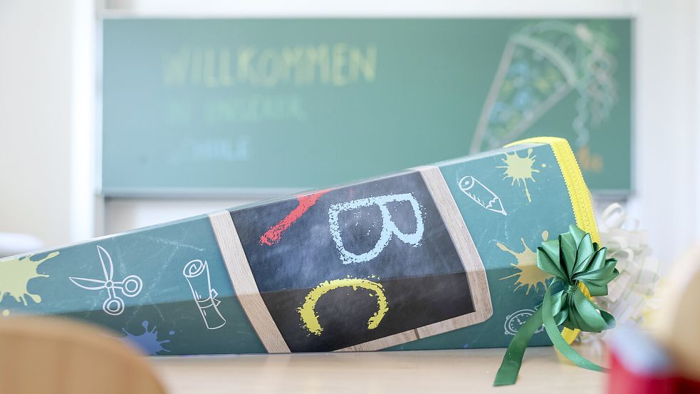 In Ostfriesland sind die neuen Erstklässler ins Schulleben gestartet. Symbolfoto: Woitas/DPA